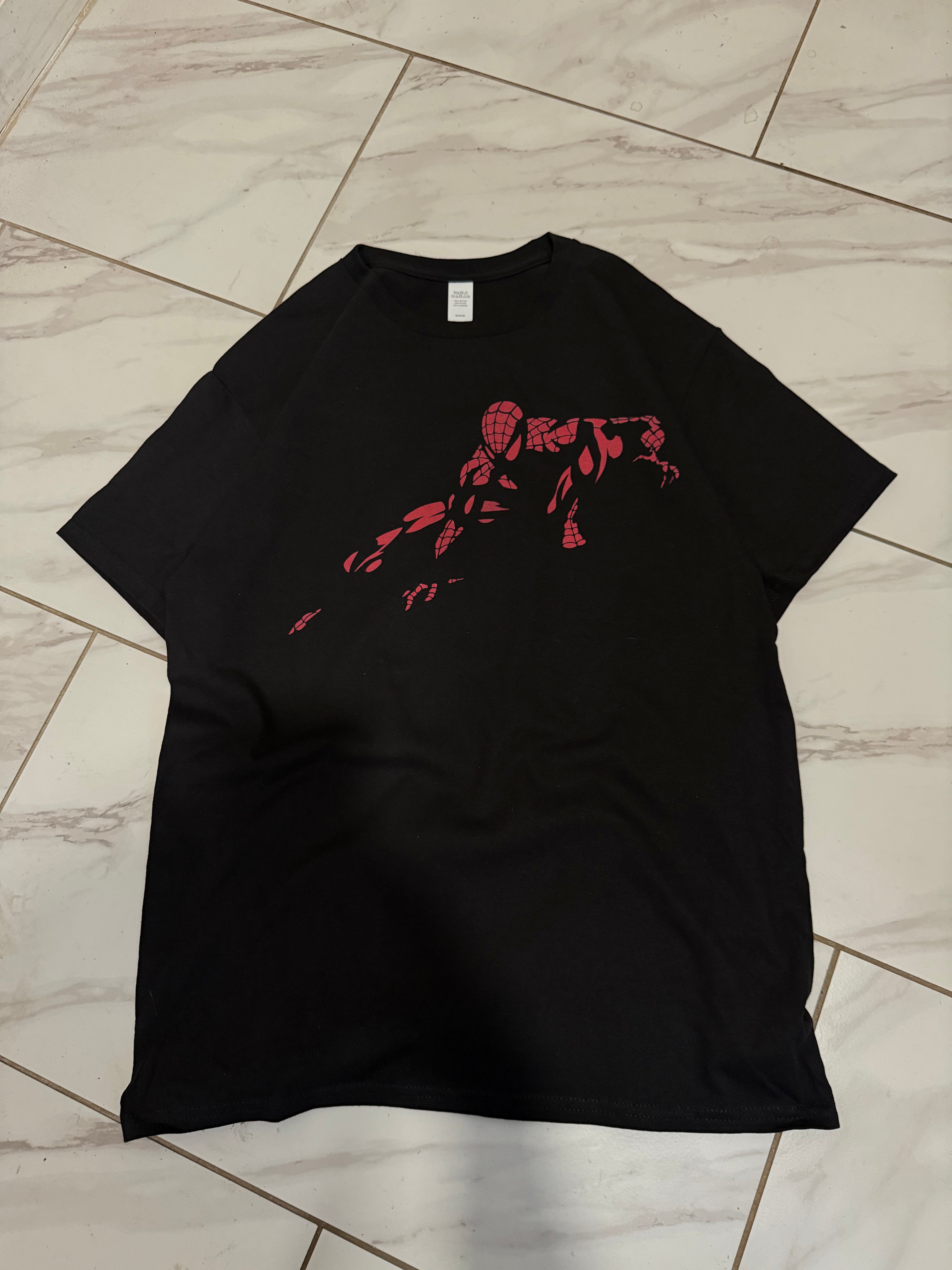 SPIDERMAN Silhouette tee